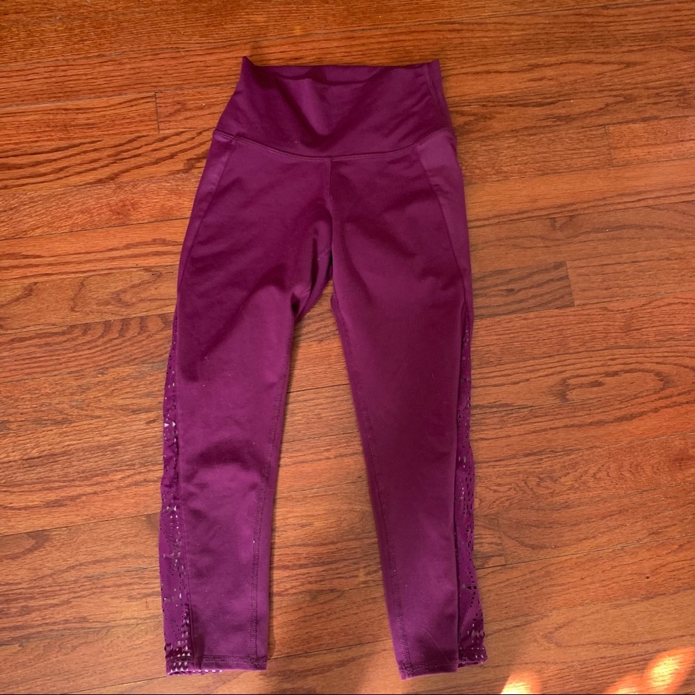 Alo High Waisted Crop Leggings